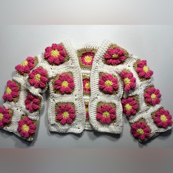 Handmade Crochet Flower Jacket for Kids – Cozy & Stylish Size 2T/3T NWT - Picture 2 of 5